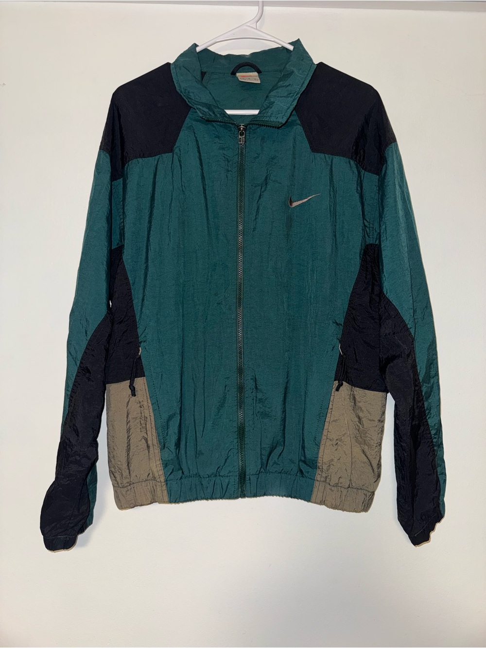 Vintage 1990s Nike Colorblock Nylon Windbreaker Jacket – Men’s Medium